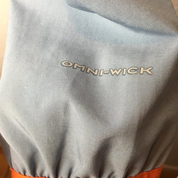 Columbia men's M omni-wick omni-shade long sleeved jacket in blue/orange. - Picture 6 of 11